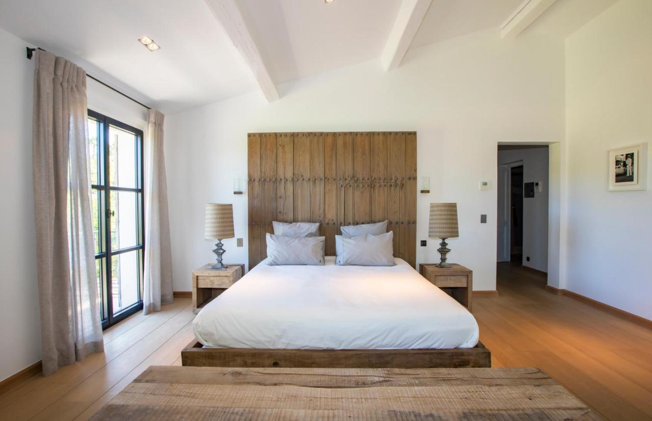 Vyylla Private Resort Saint-Tropez Room photo